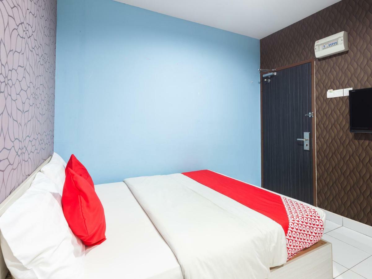 Super Oyo 1163 Hotel Pulai Ipoh Exteriör bild