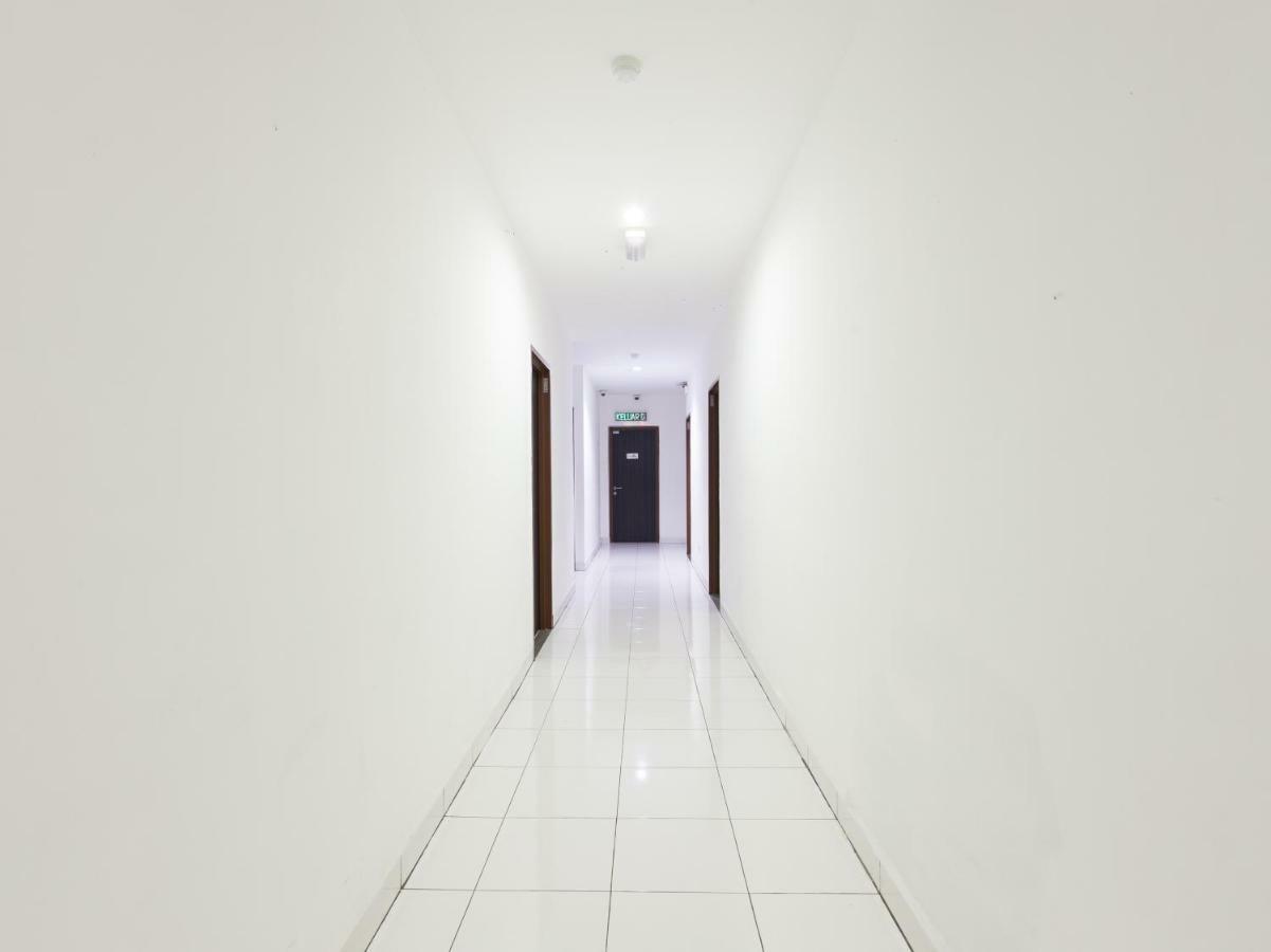 Super Oyo 1163 Hotel Pulai Ipoh Exteriör bild