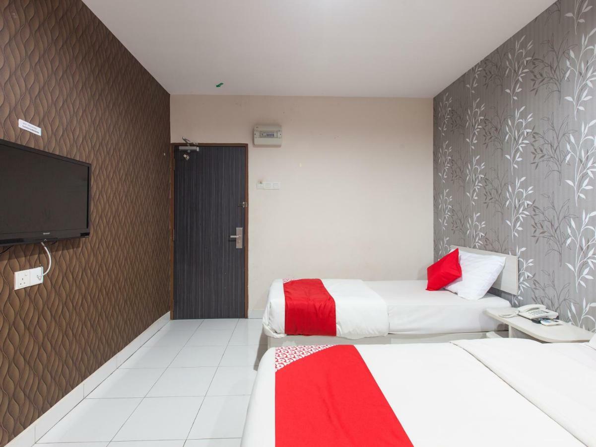Super Oyo 1163 Hotel Pulai Ipoh Exteriör bild