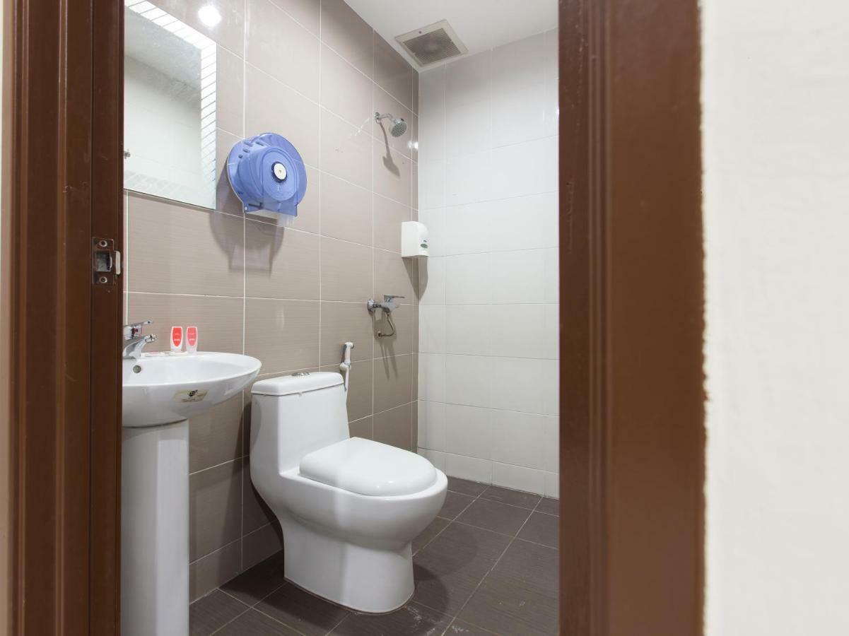 Super Oyo 1163 Hotel Pulai Ipoh Exteriör bild