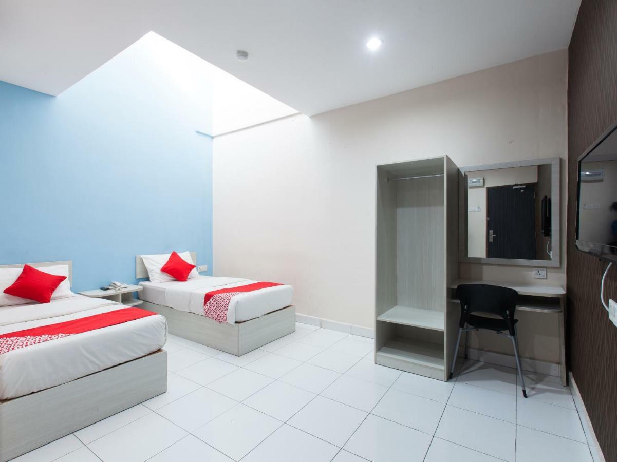 Super Oyo 1163 Hotel Pulai Ipoh Exteriör bild