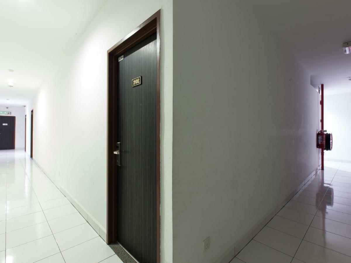 Super Oyo 1163 Hotel Pulai Ipoh Exteriör bild